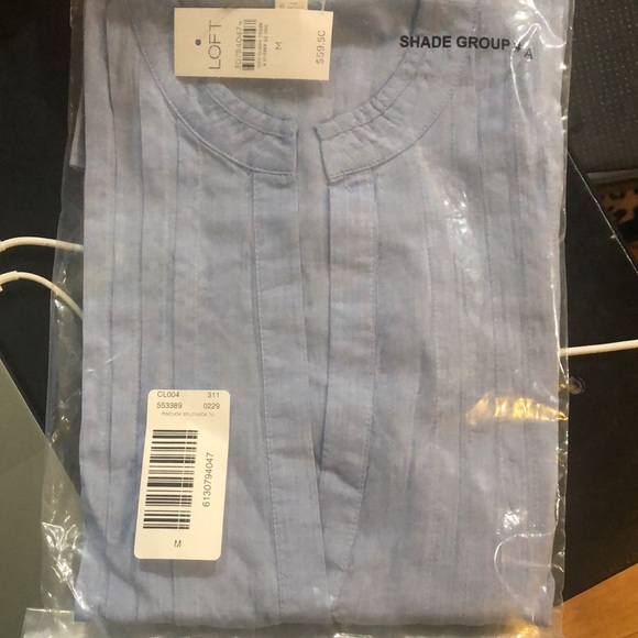 NWT LOFT Pintucked Tunic Shirt - Picture 4 of 6